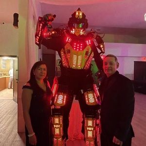 Meet your Posher, Jose